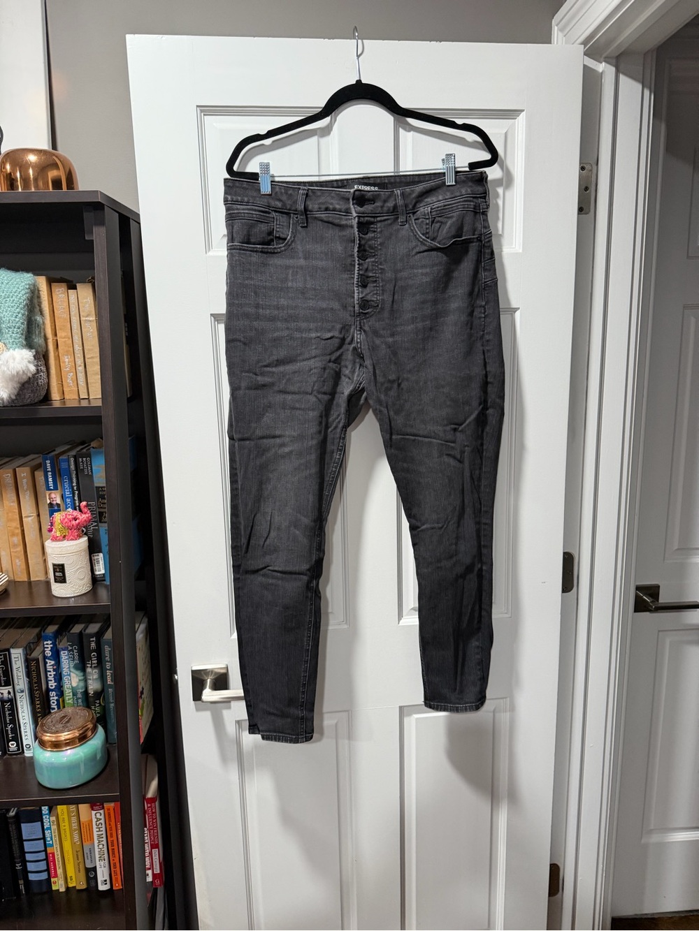 Express Women's Skinny Jeans in Charcoal Gray